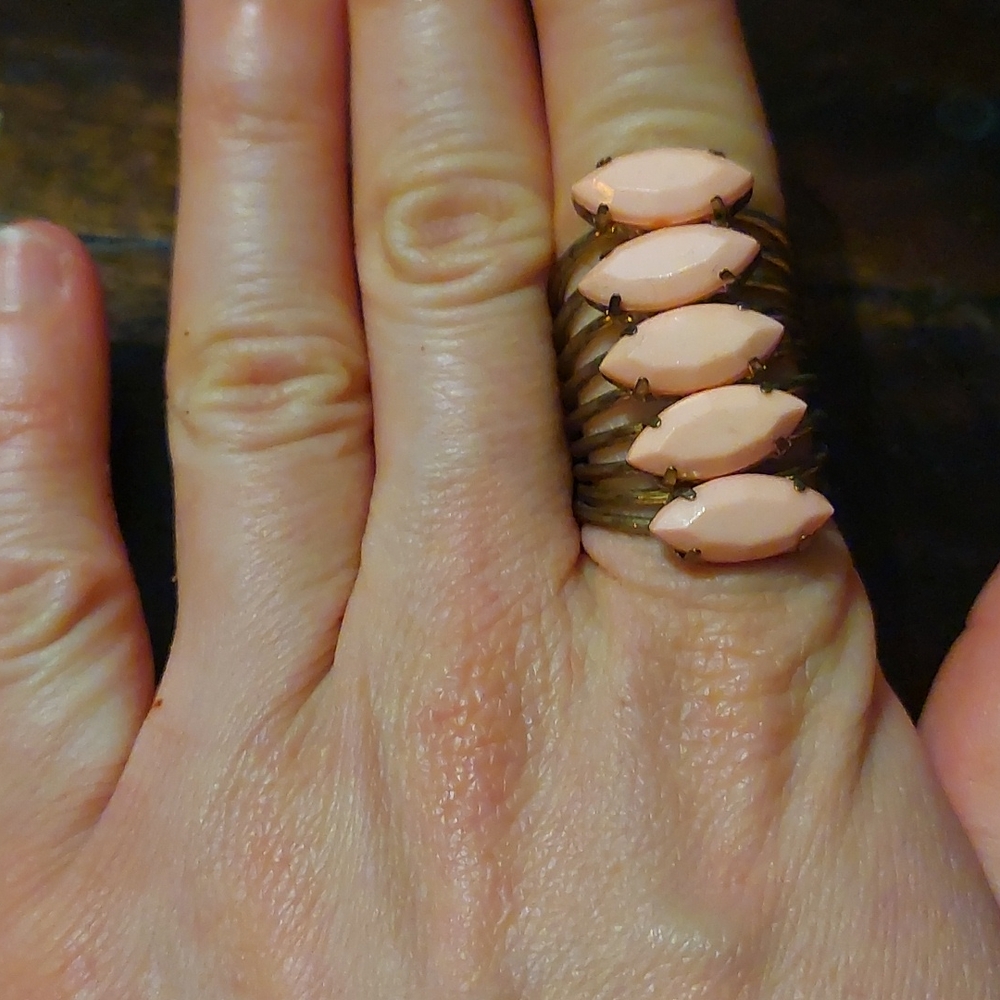 ✨️3/10$✨️Ring - Picture 3 of 3